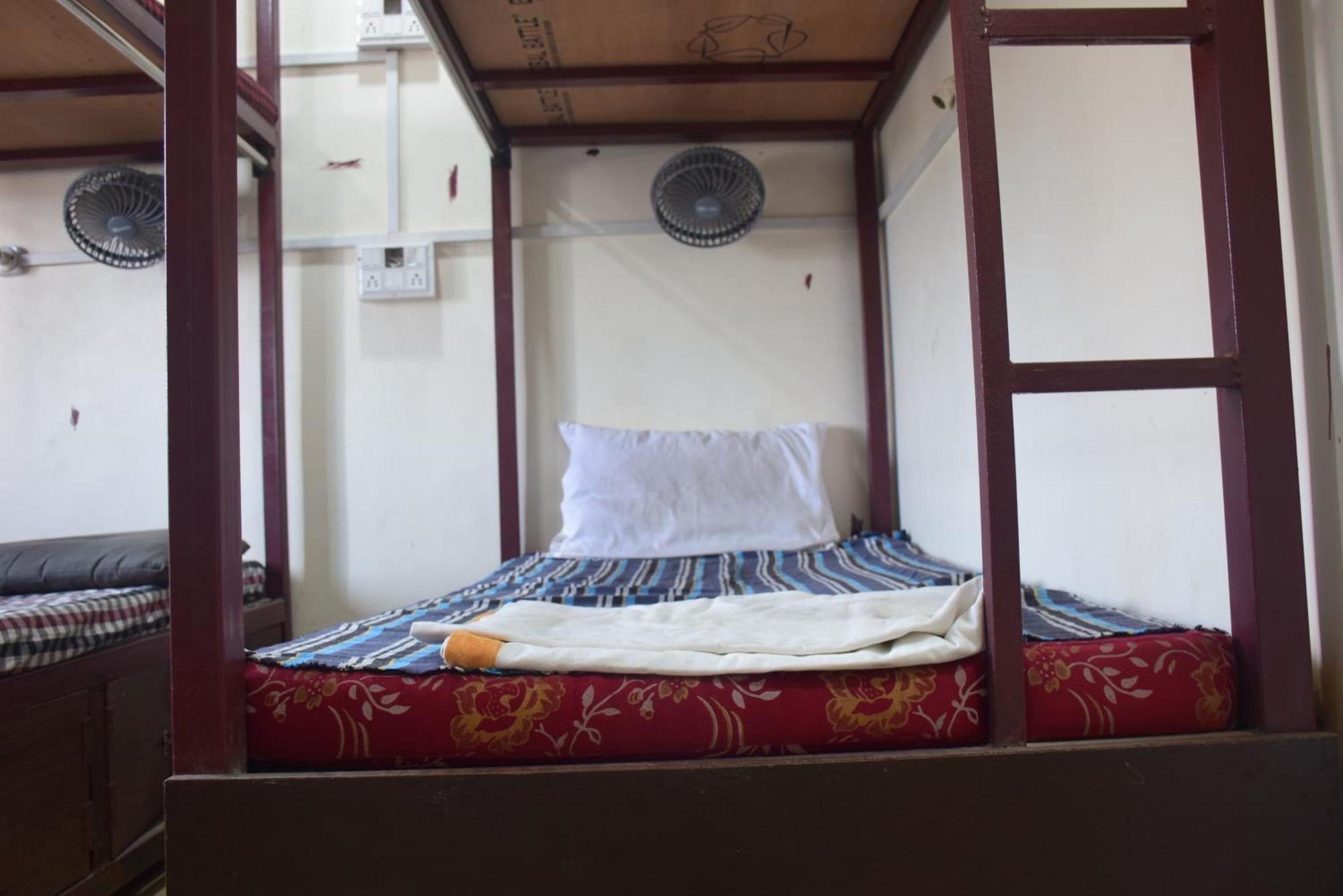 Hotel Thakur Ji Bhopal Buitenkant foto