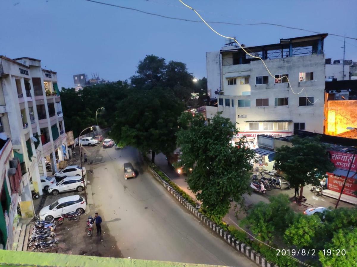 Hotel Thakur Ji Bhopal Buitenkant foto